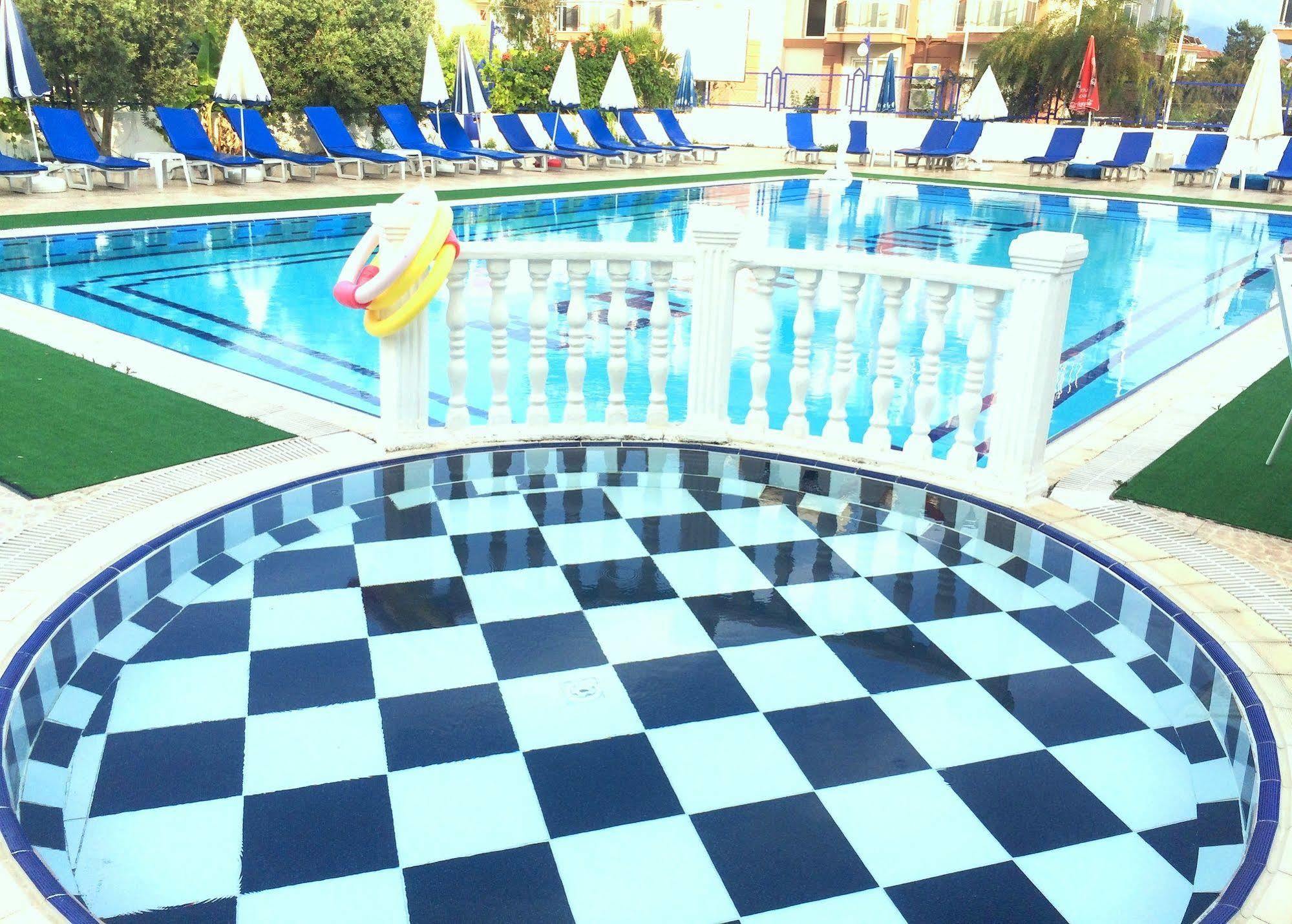 Kerim Otel Fethiye Luaran gambar